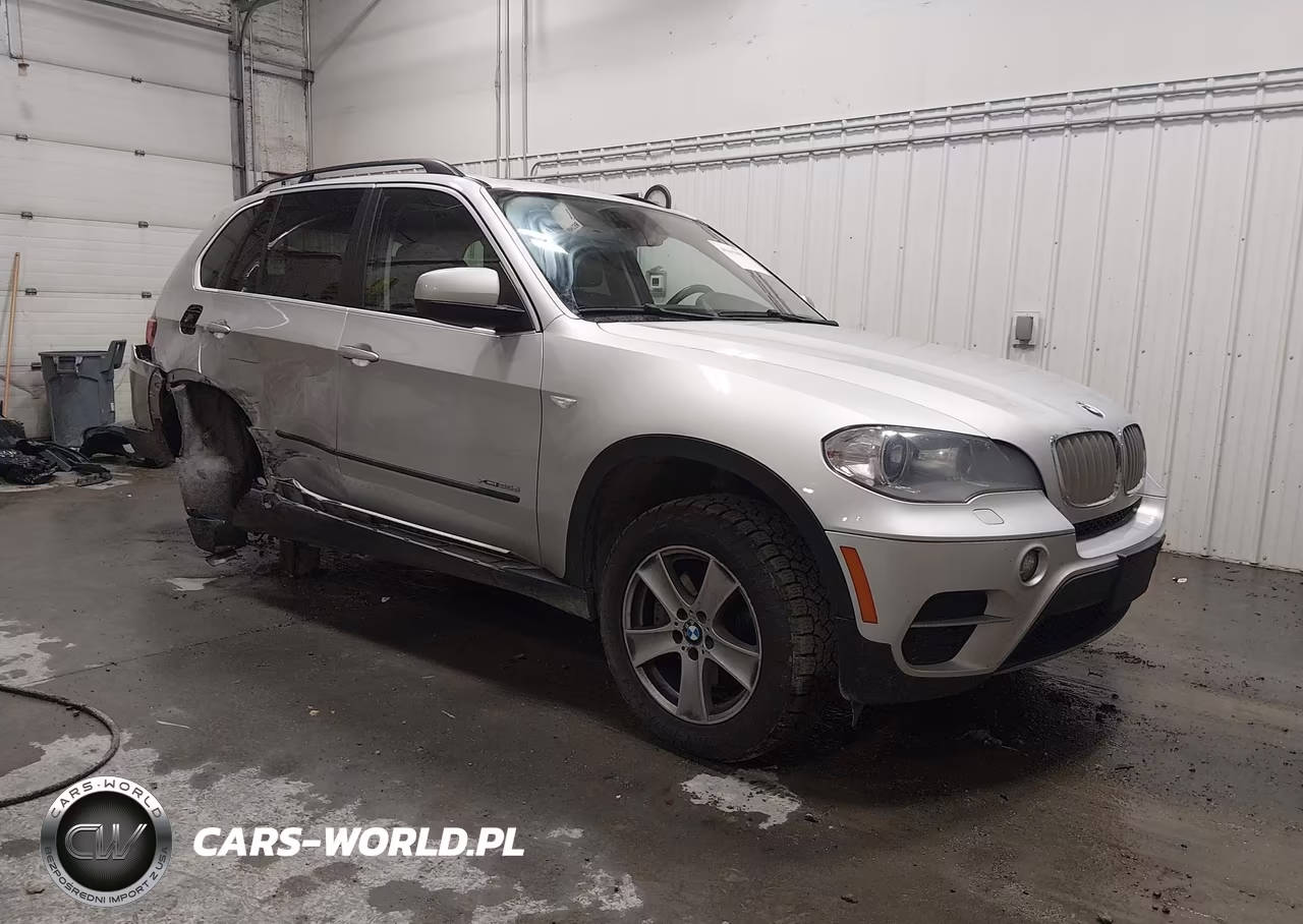 2013 BMW X5 xDrive35D – zdjęcie 1 z 17