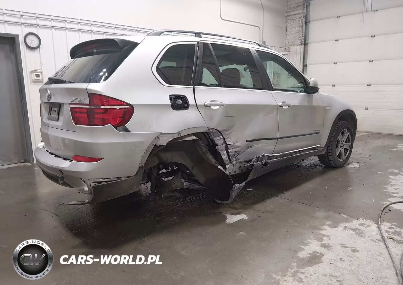 2013 BMW X5 xDrive35D VIN:5UXZW0C50D0B95473 - 4