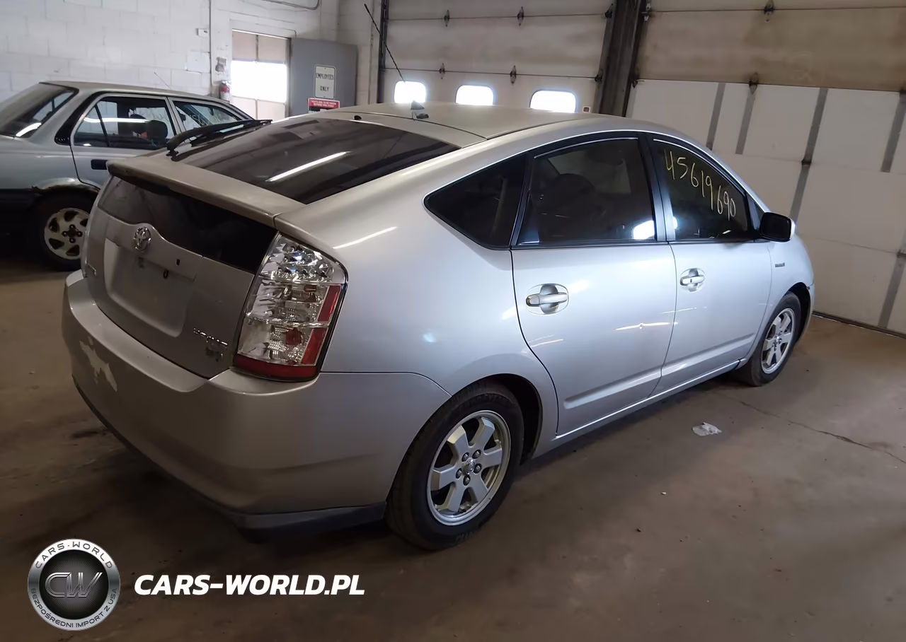 2008 Toyota Prius VIN:JTDKB20U383345387 - 4