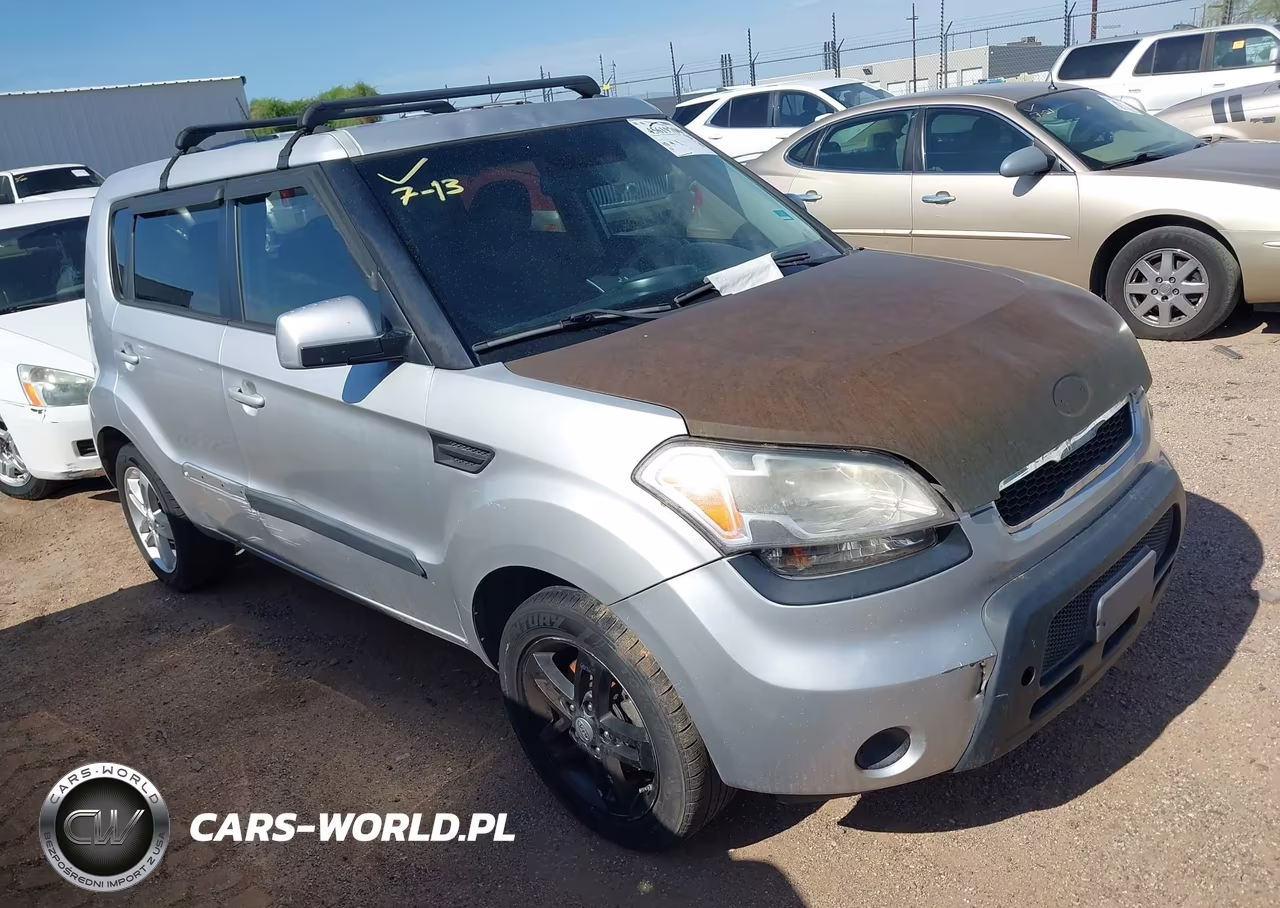 2011 Kia Soul +