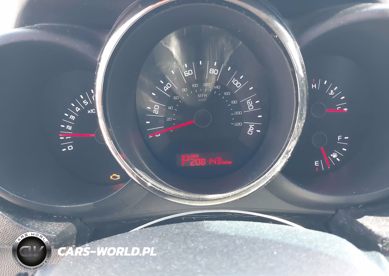 2011 Kia Soul + VIN:KNDJT2A22B7721986 - 7