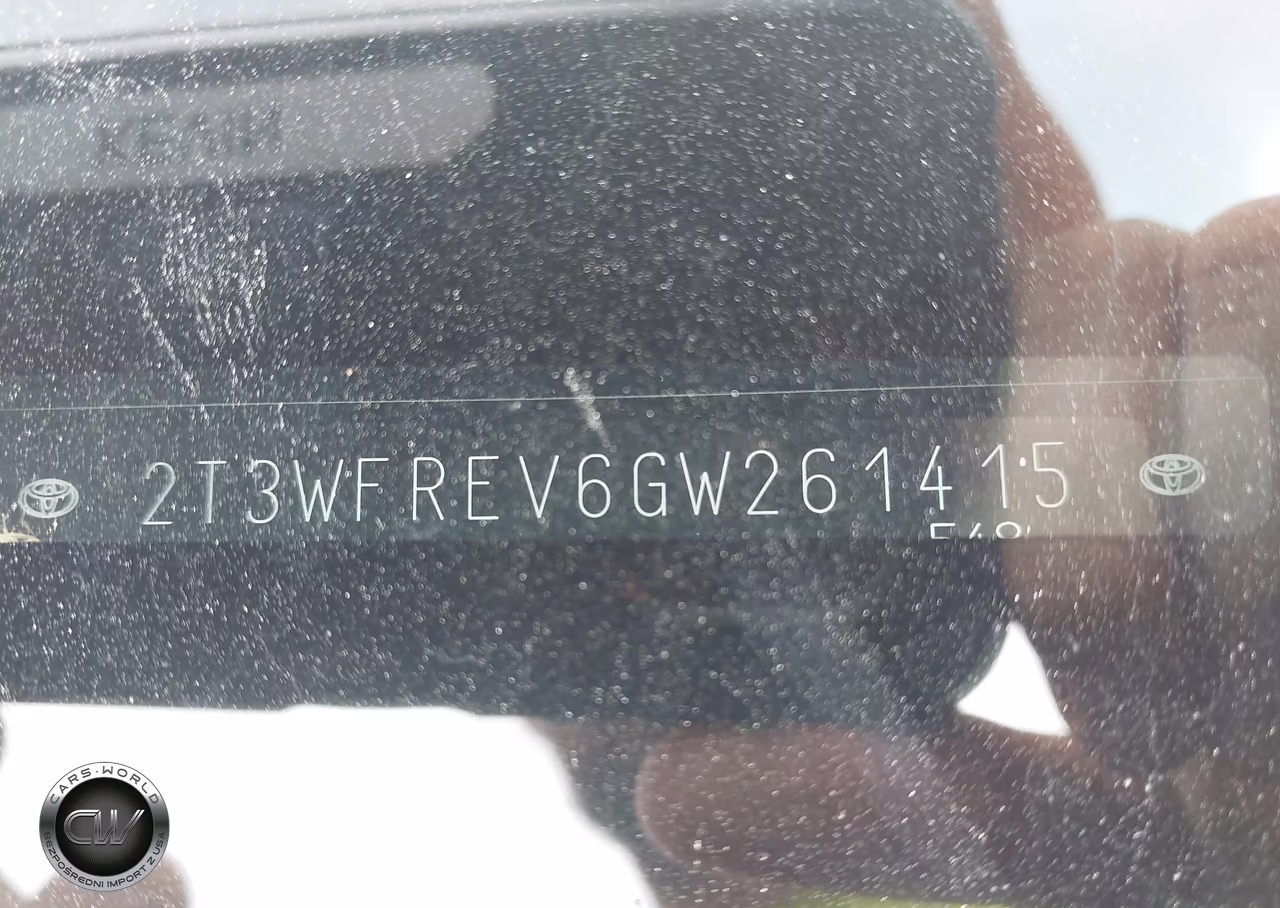 2016 Toyota Rav4 Xle VIN:2T3WFREV6GW261415 - 17