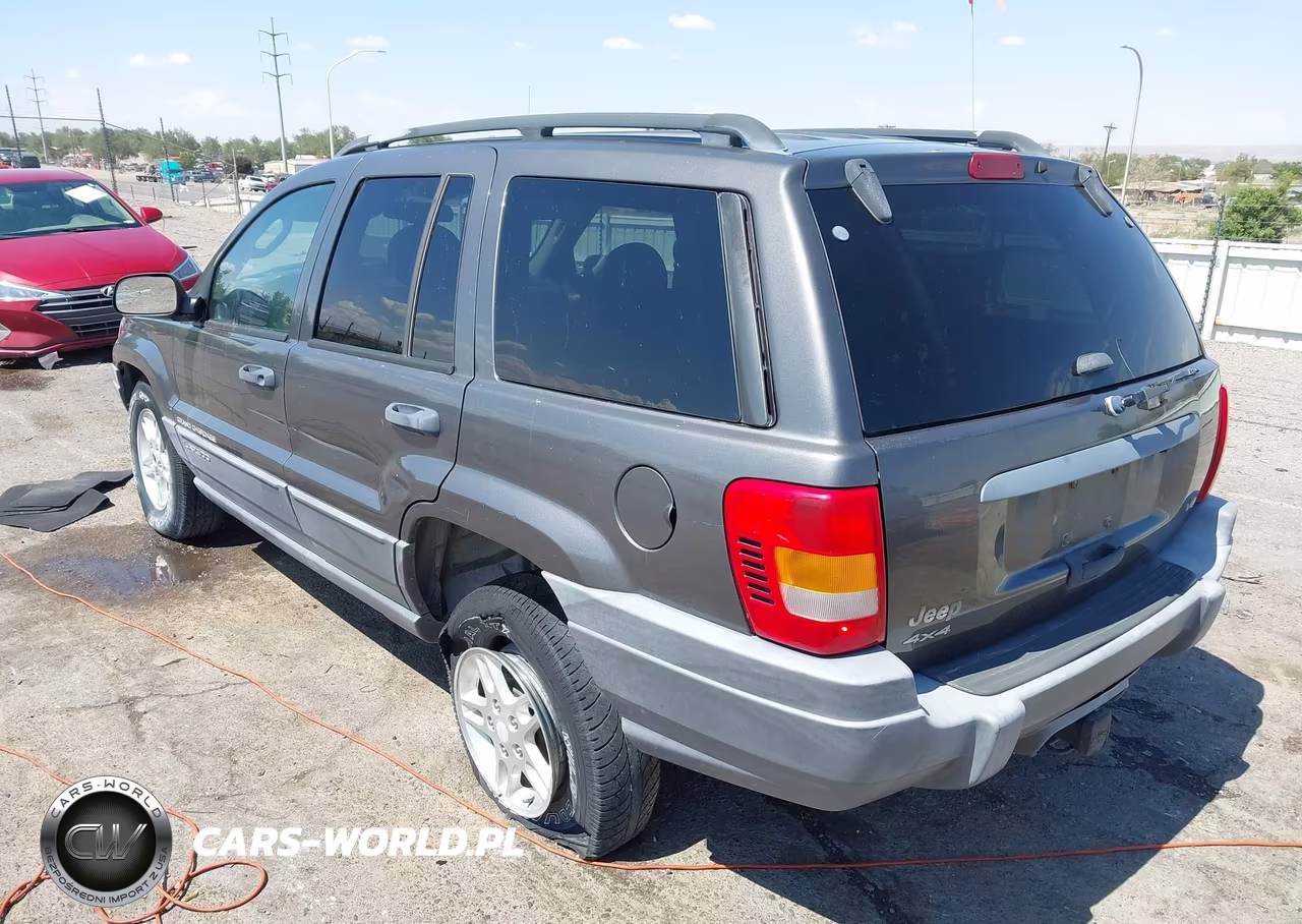 2002 Jeep Grand Cherokee Laredo VIN:1J4GW48N02C119652 - 3
