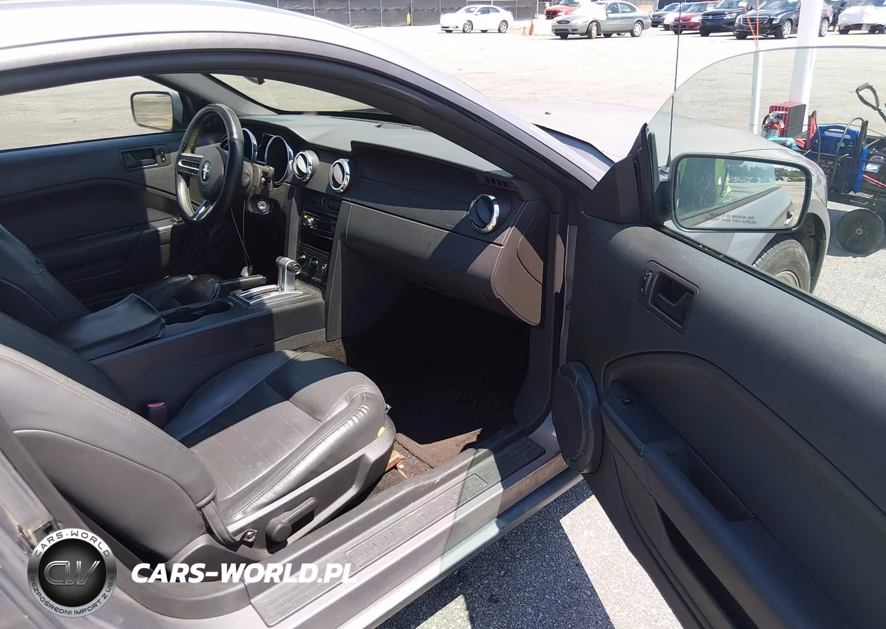 2006 Ford Mustang V6 VIN:1ZVFT80N765132094 - 5