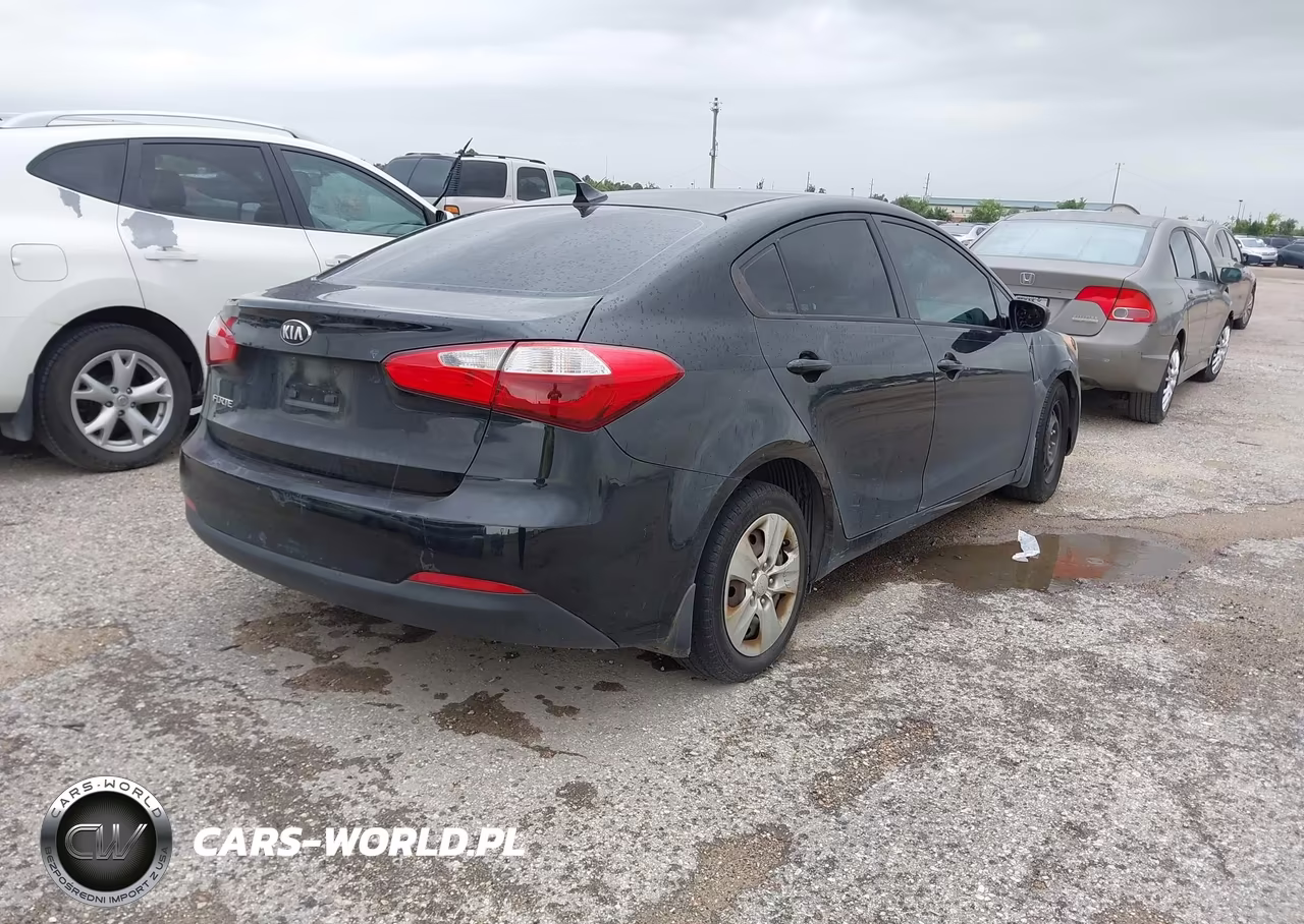 2016 Kia Forte Lx VIN:KNAFK4A65G5470226 - 4