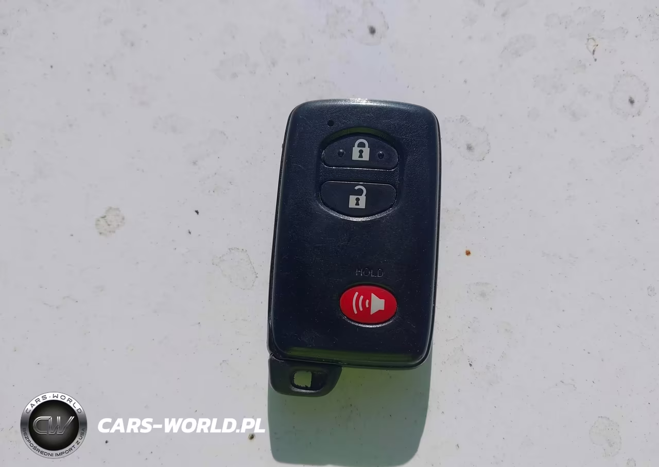 2014 Toyota Prius Three VIN:JTDKN3DU9E0387762 - 11