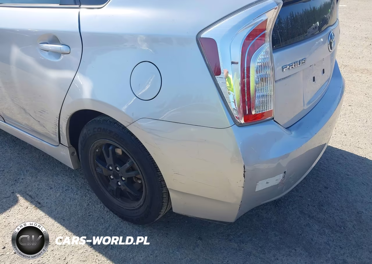 2014 Toyota Prius Three VIN:JTDKN3DU9E0387762 - 12
