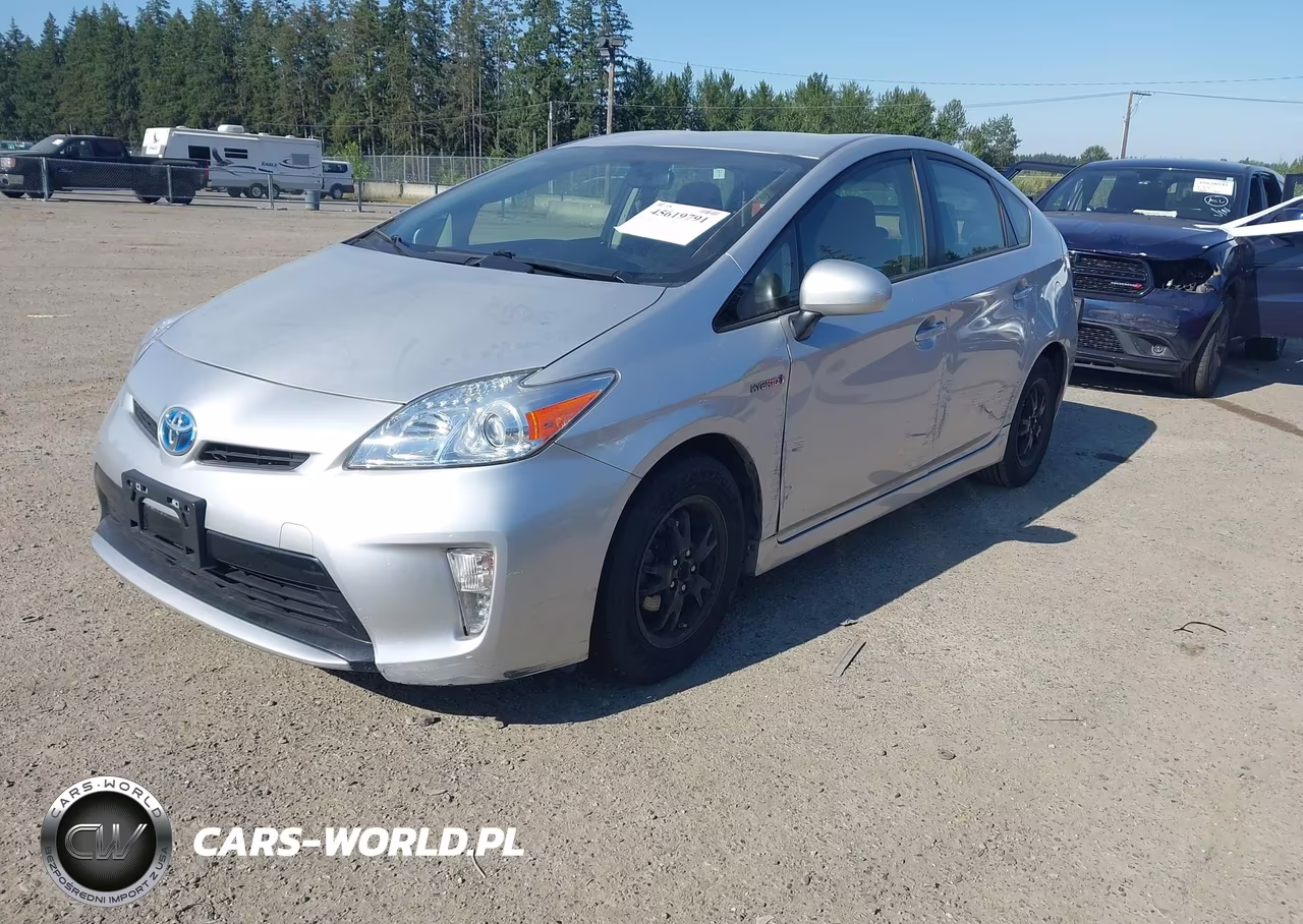2014 Toyota Prius Three VIN:JTDKN3DU9E0387762 - 2