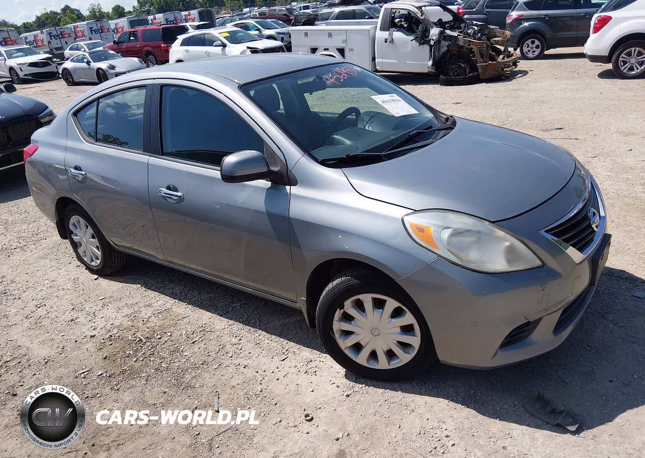2012 Nissan Versa 1.6 Sv