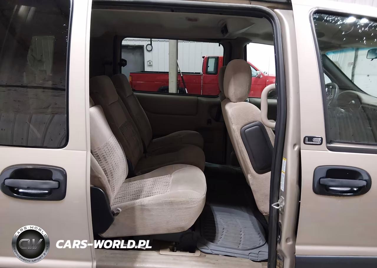 2004 Chevrolet Venture Ls VIN:1GNDX03E74D262494 - 8
