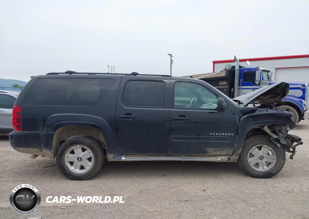 2013 Chevrolet Suburban Lt VIN:1GNSKJE75DR344155 - 14
