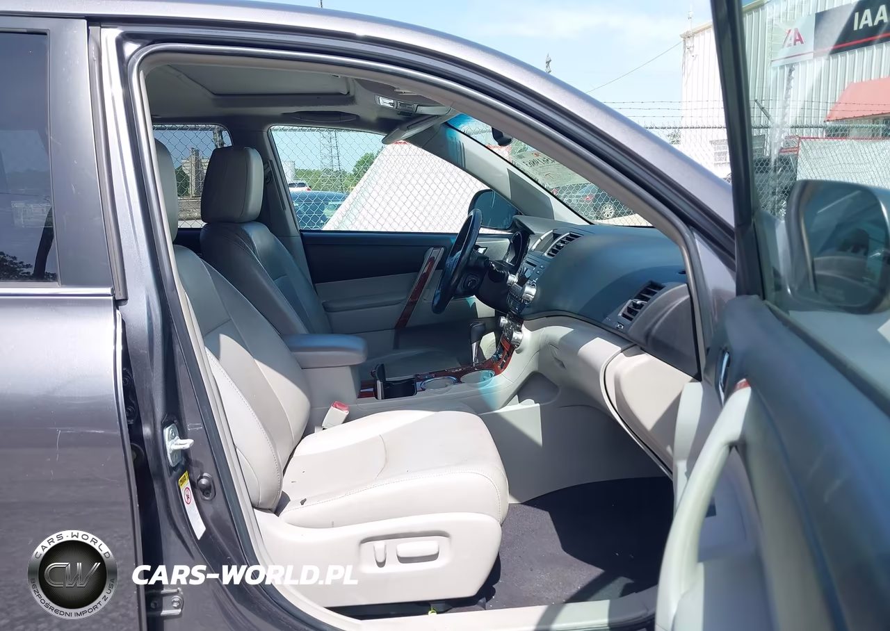 2012 Toyota Highlander Limited V6 VIN:5TDYK3EH7CS065989 - 5