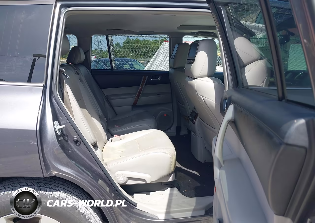 2012 Toyota Highlander Limited V6 VIN:5TDYK3EH7CS065989 - 8
