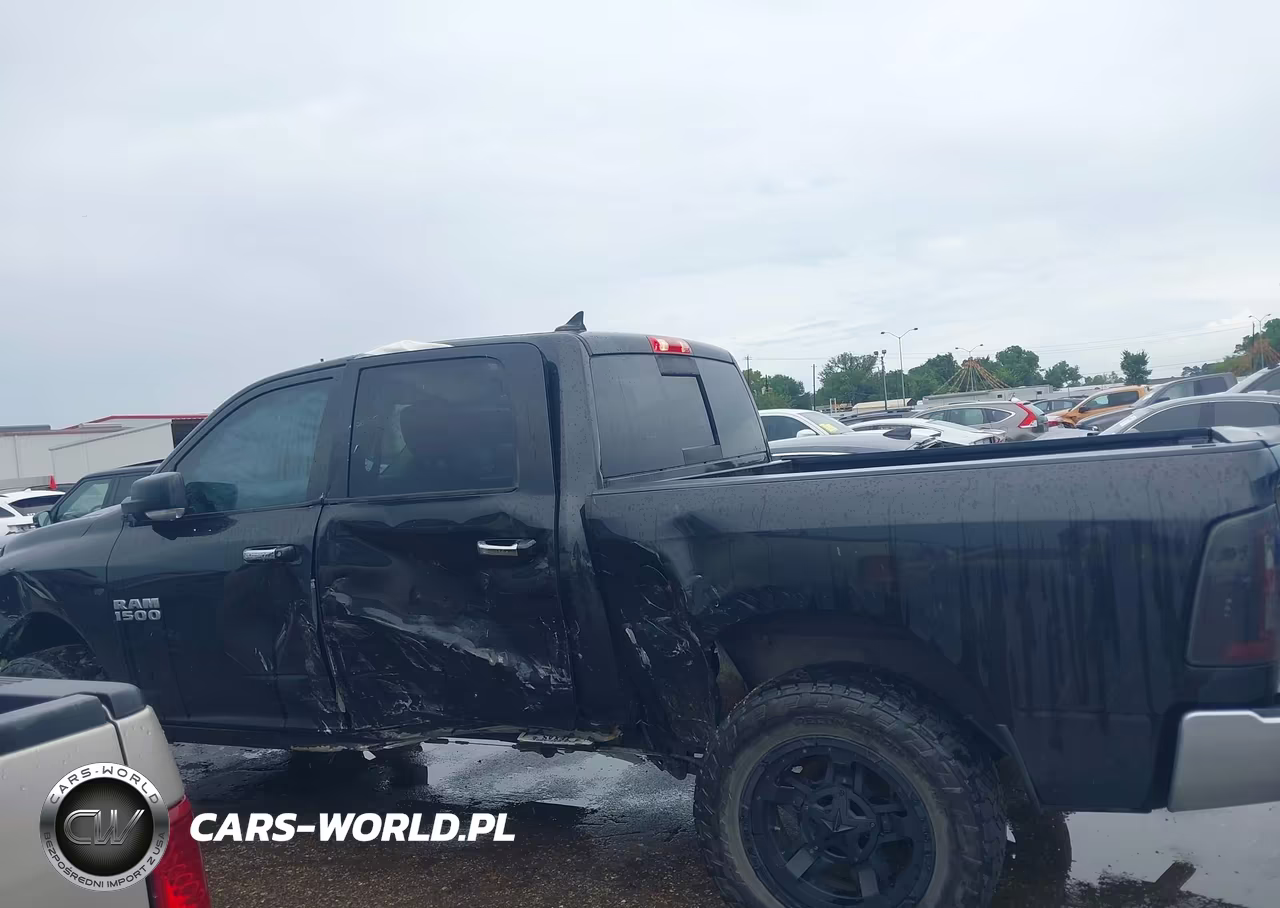 2018 Ram 1500 Big Horn 4X4 5'7 Box VIN:1C6RR7LG9JS268931 - 14