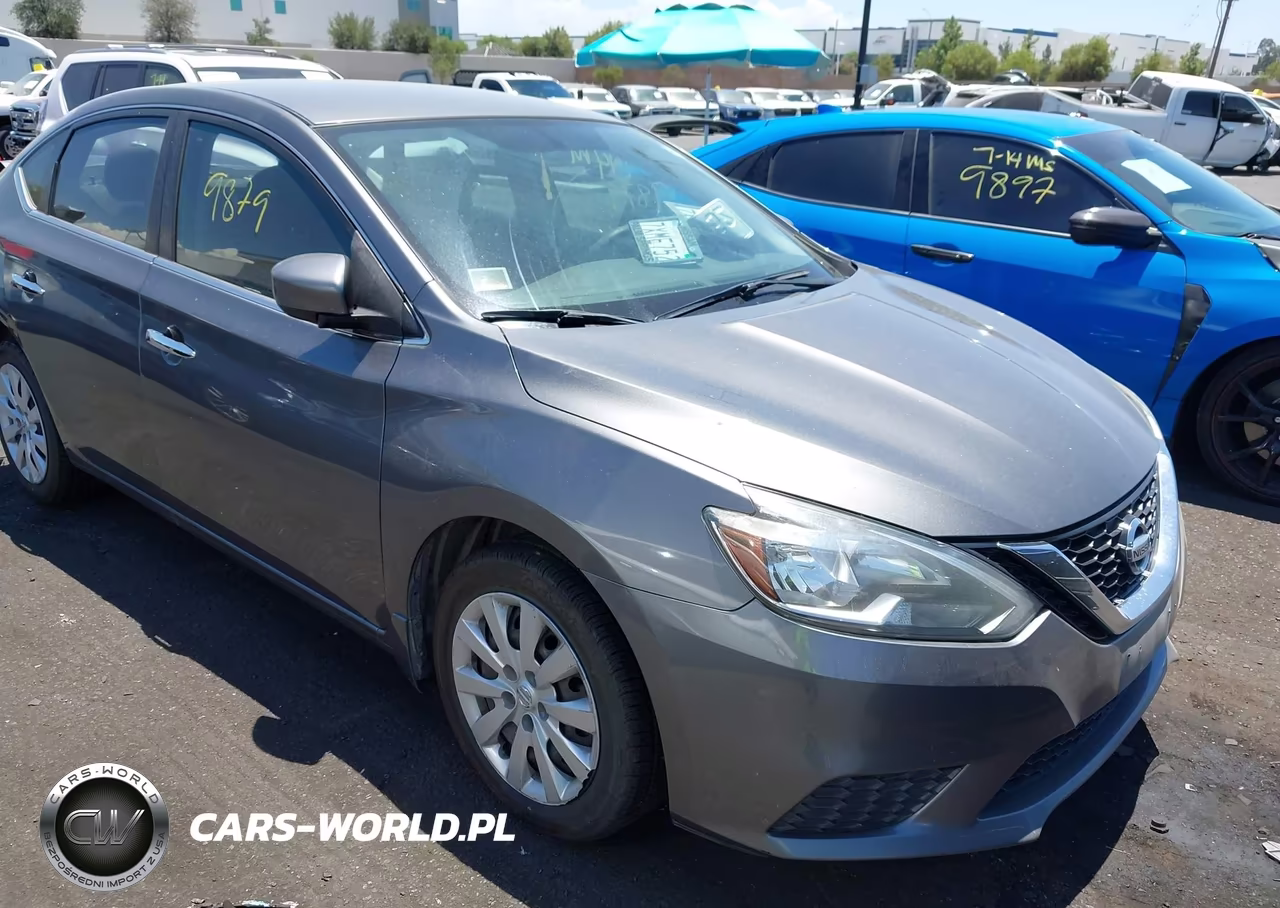 2017 Nissan Sentra S – zdjęcie 1 z 11