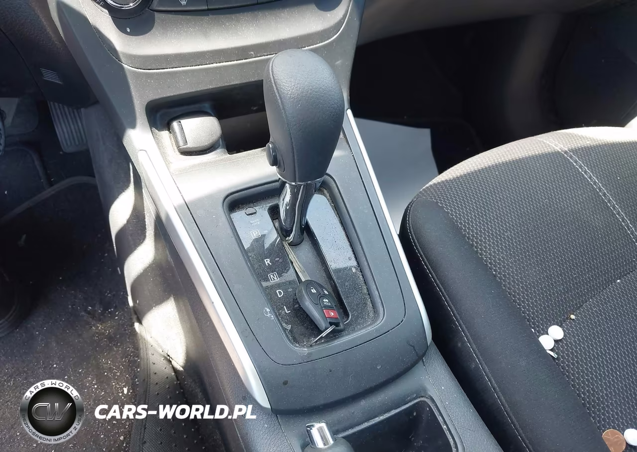 2017 Nissan Sentra S VIN:3N1AB7AP6HY228009 - 11