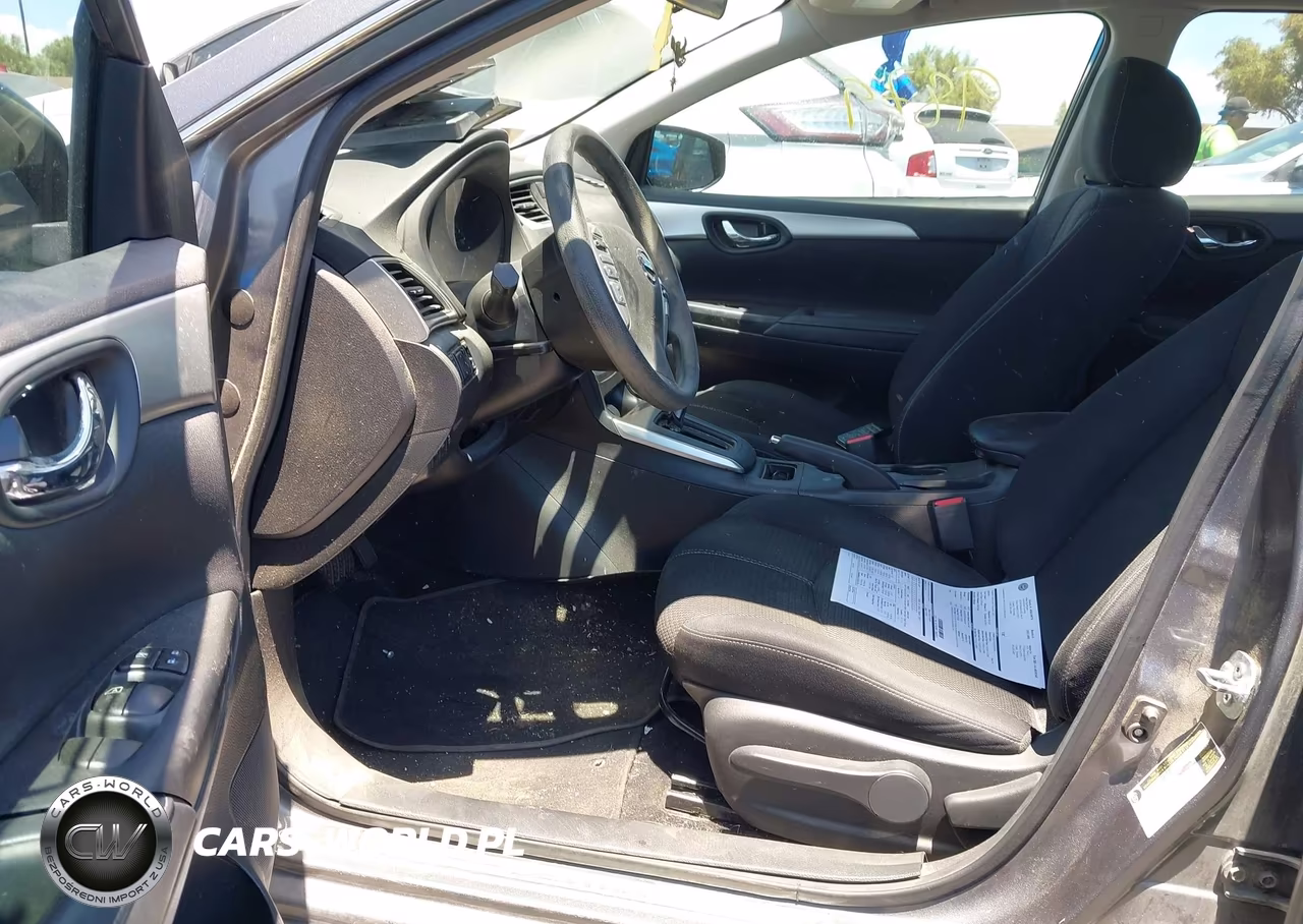 2017 Nissan Sentra S VIN:3N1AB7AP6HY228009 - 5