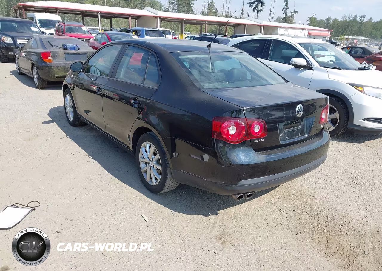 2010 Volkswagen Jetta Limited Edition VIN:3VWAX7AJ7AM151929 - 3