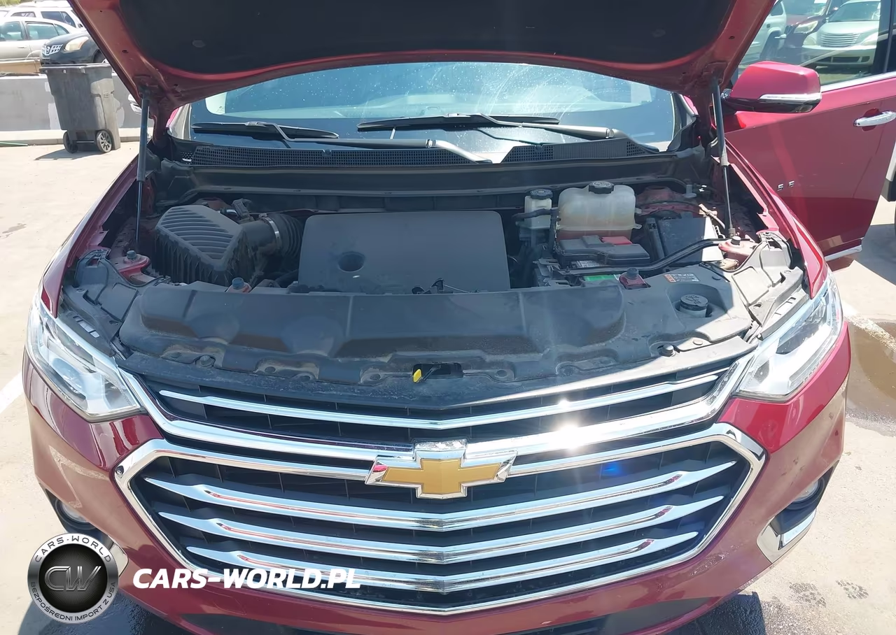 2019 Chevrolet Traverse High Country VIN:1GNEVJKW8KJ177379 - 10
