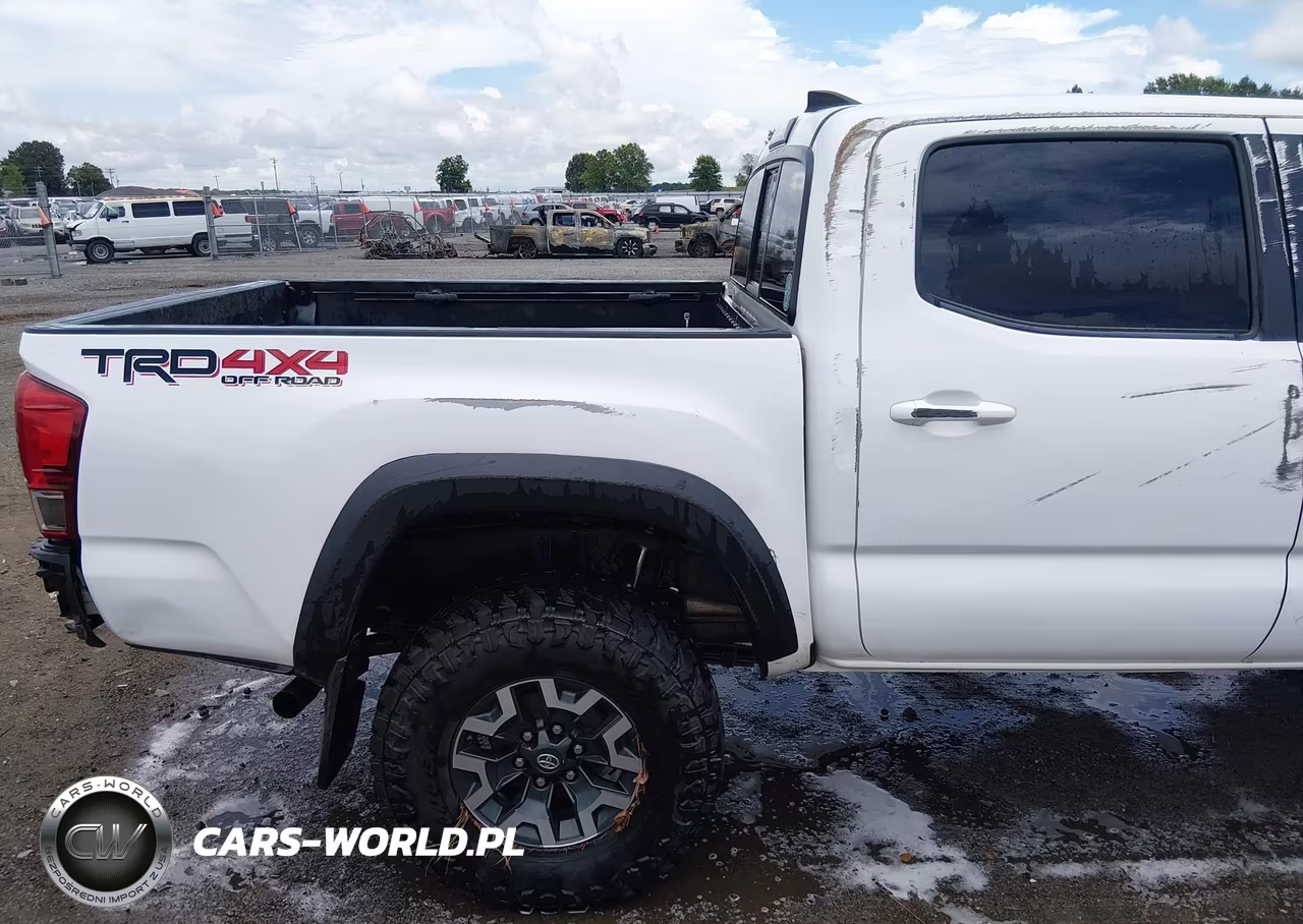 2016 Toyota Tacoma Trd Off Road VIN:3TMCZ5AN2GM010868 - 15