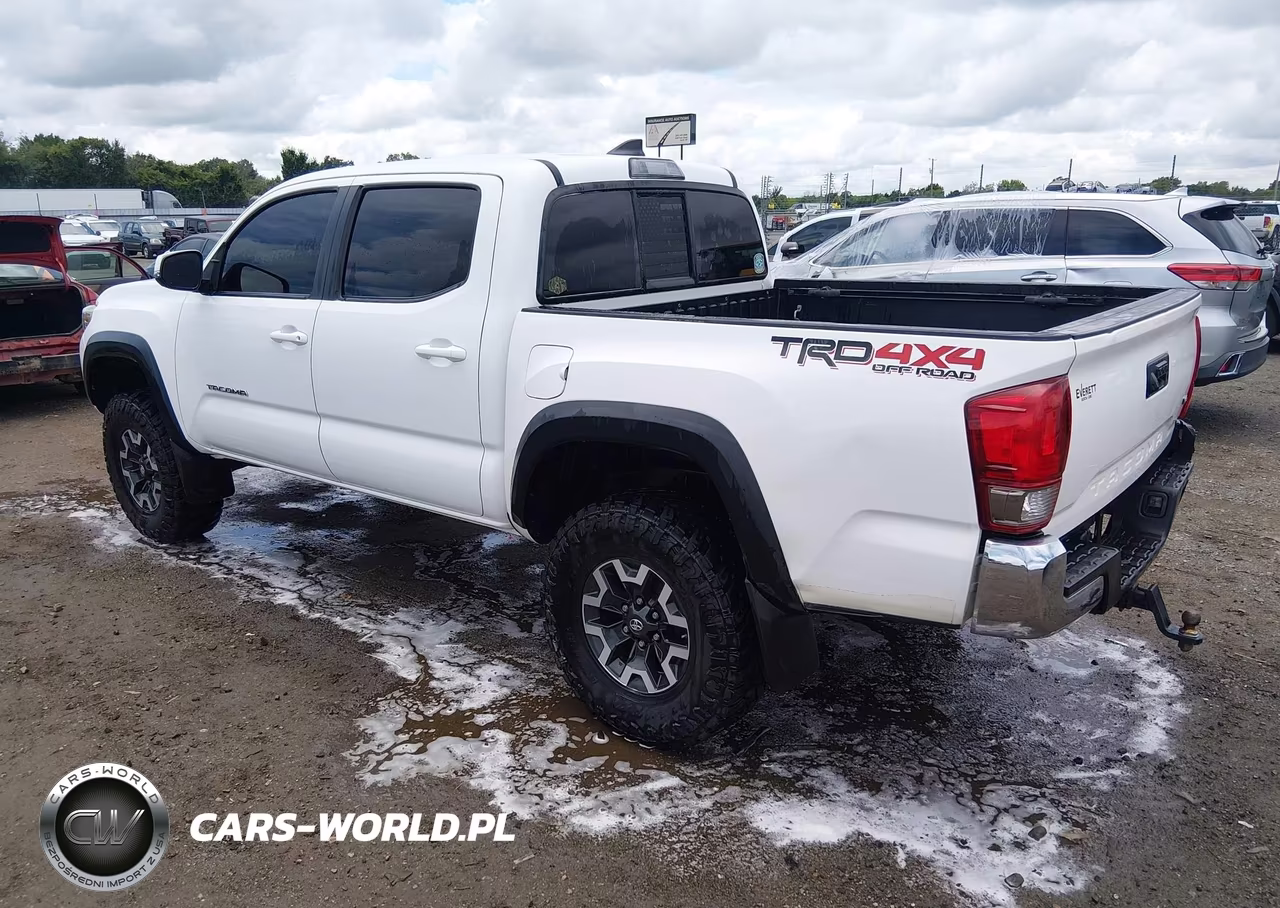 2016 Toyota Tacoma Trd Off Road VIN:3TMCZ5AN2GM010868 - 3