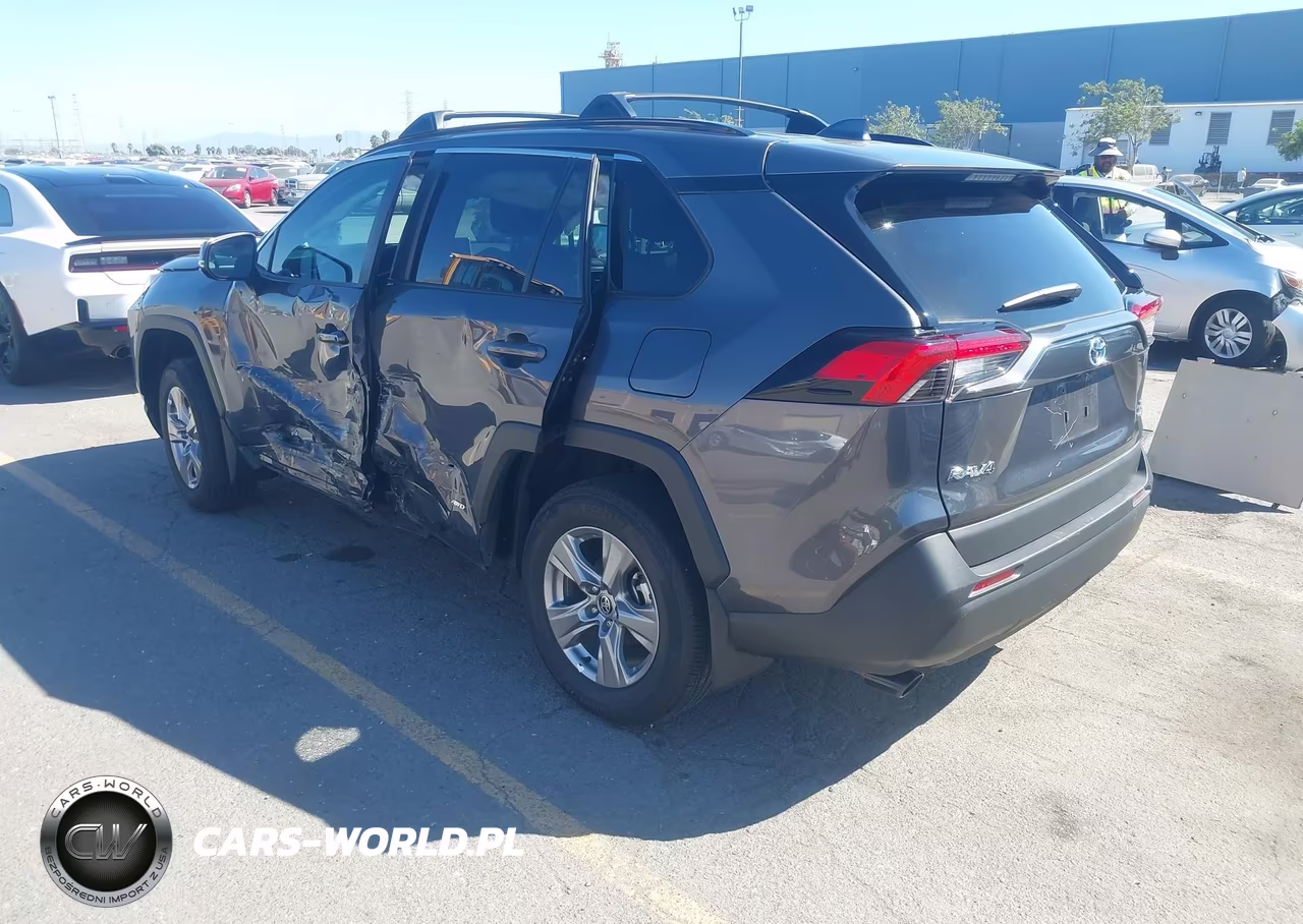 2024 Toyota Rav4 Hybrid Xle VIN:4T3RWRFV1RU152777 - 3
