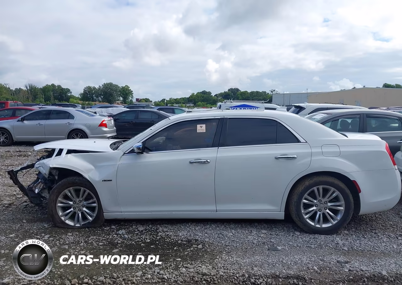 2016 Chrysler 300C VIN:2C3CCAEG5GH306234 - 14