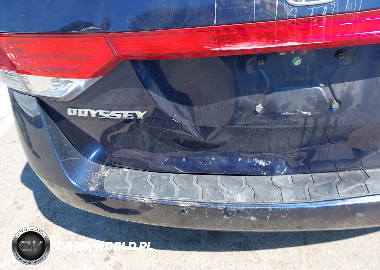 2017 Honda Odyssey Touring-Touring Elite VIN:5FNRL5H90HB017974 - 6