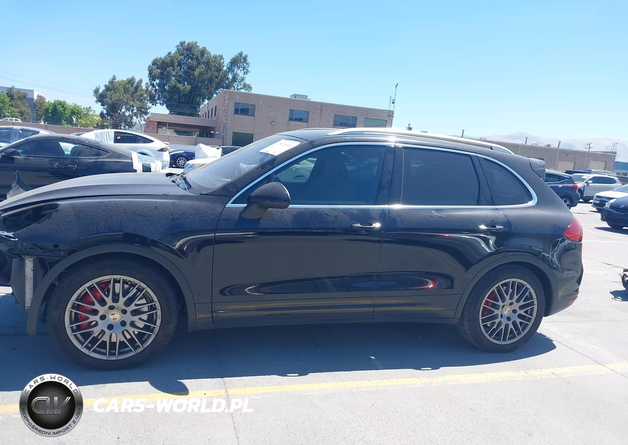 2012 Porsche Cayenne Turbo VIN:WP1AC2A27CLA82656 - 15