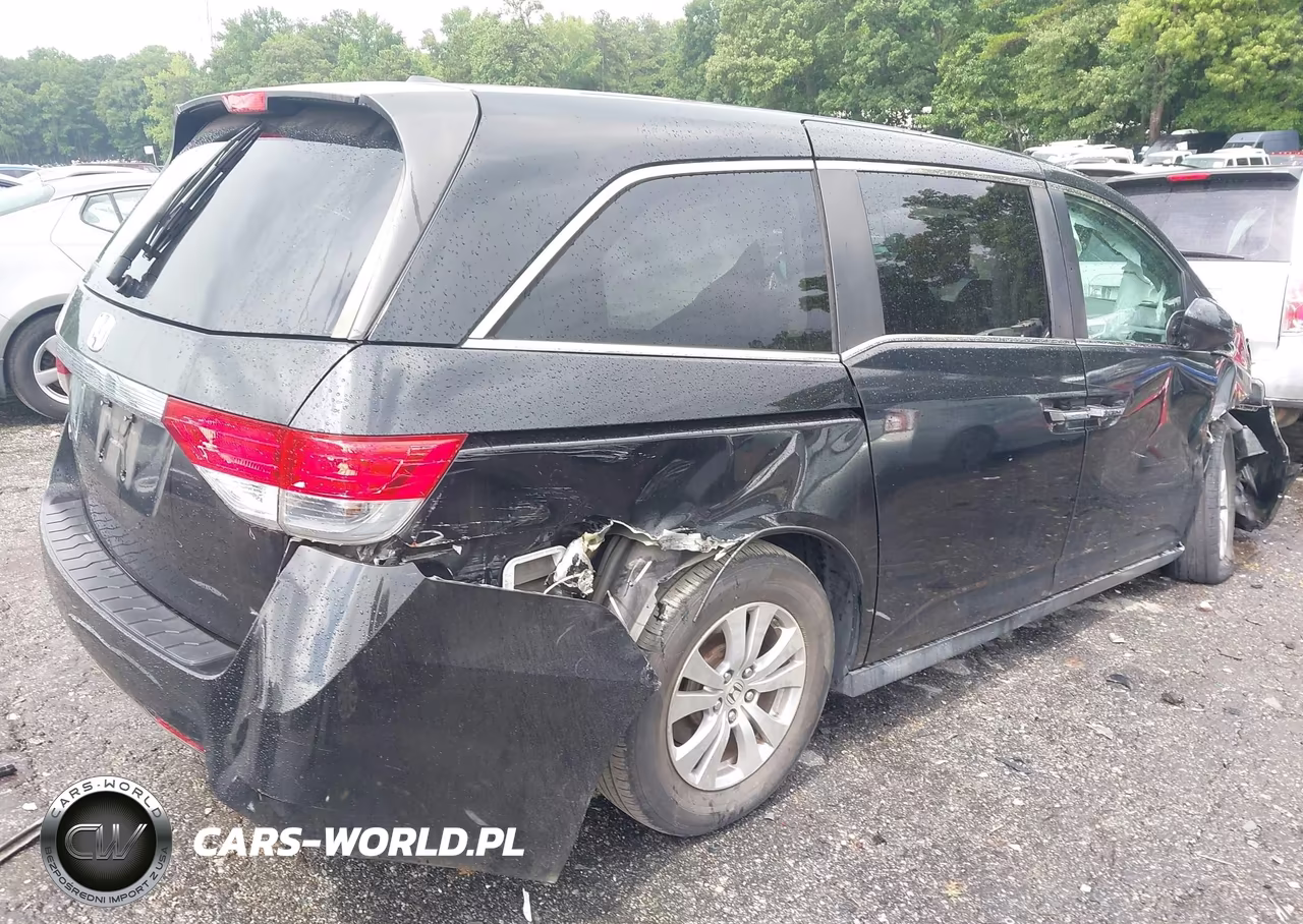 2015 Honda Odyssey Ex-L VIN:5FNRL5H65FB040590 - 4