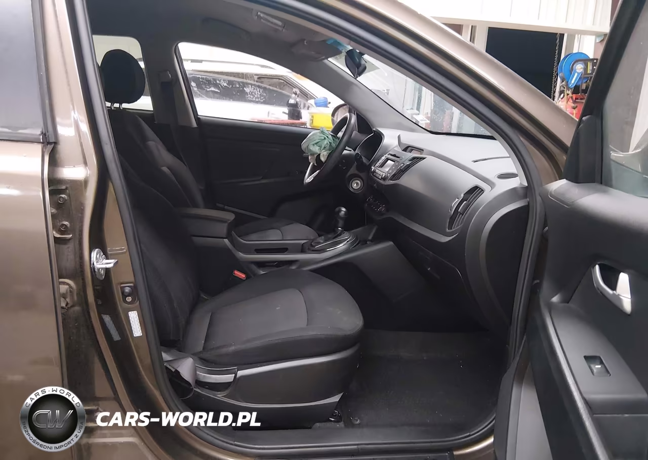2012 Kia Sportage Lx VIN:KNDPB3A21C7273308 - 5