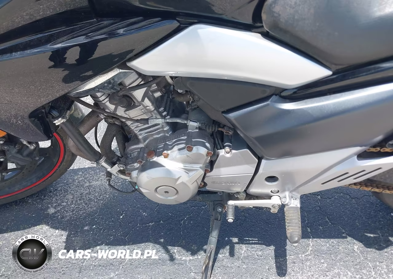 2013 Suzuki Gw250 VIN:LC6GJ55F8D1100137 - 9