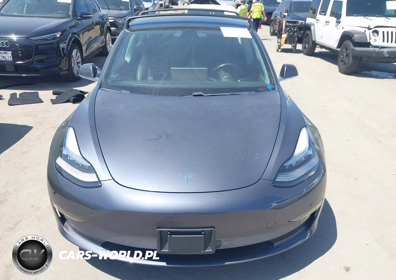 2018 Tesla Model 3 Long Range-Mid Range VIN:5YJ3E1EA9JF048170 - 12