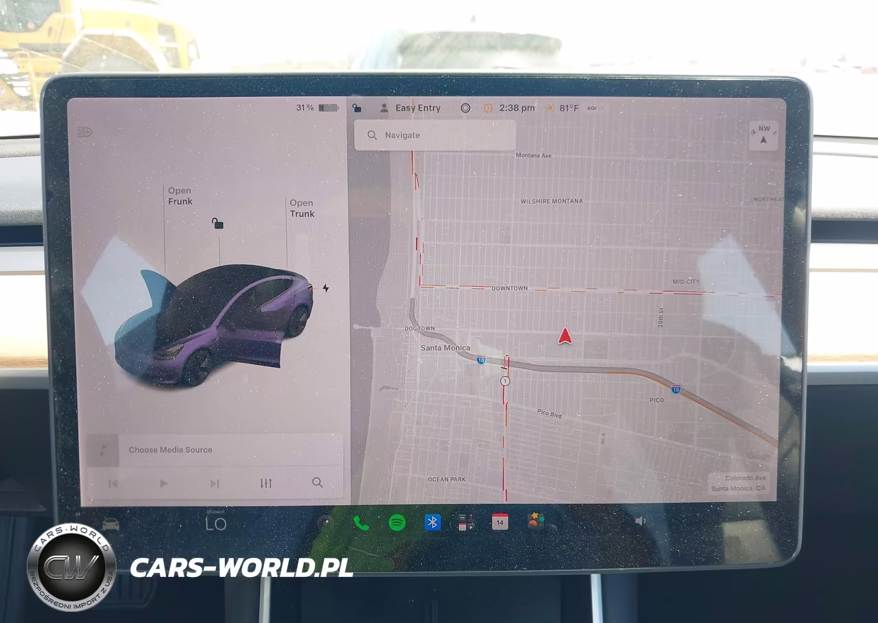 2018 Tesla Model 3 Long Range-Mid Range VIN:5YJ3E1EA9JF048170 - 18