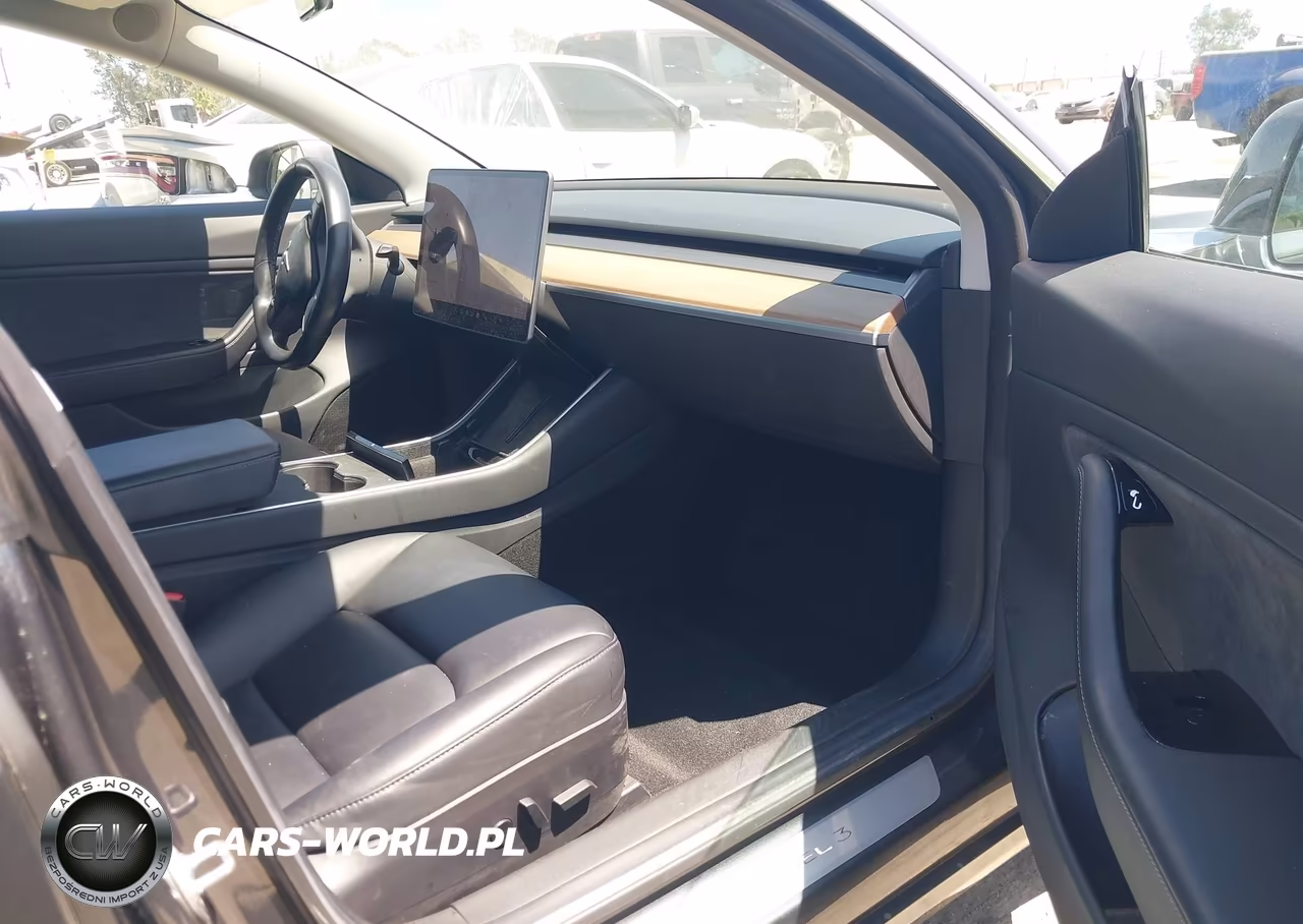 2018 Tesla Model 3 Long Range-Mid Range VIN:5YJ3E1EA9JF048170 - 5