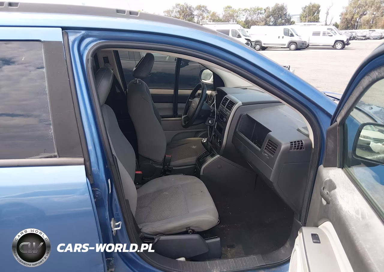 2007 Jeep Compass Sport VIN:1J8FT47077D334830 - 5