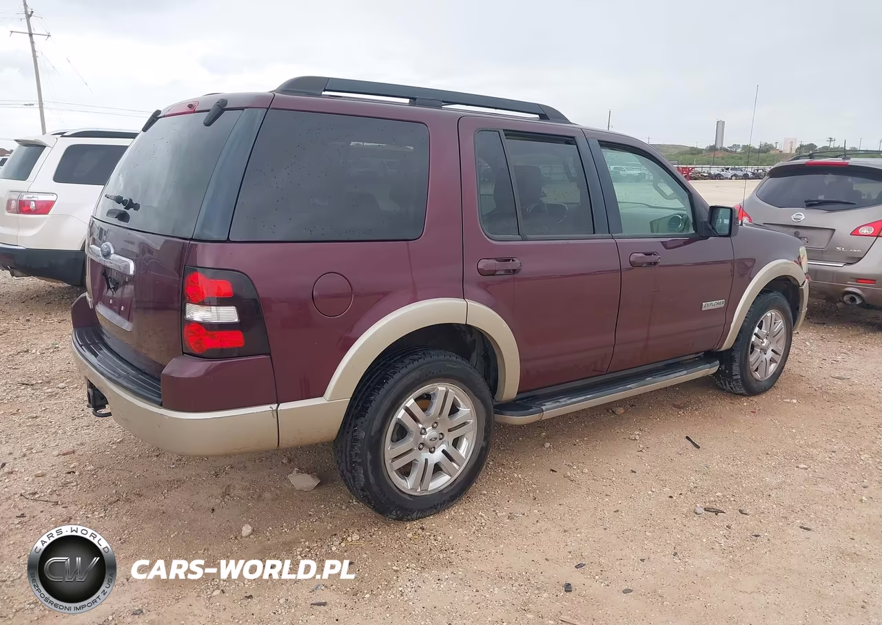 2008 Ford Explorer Eddie Bauer VIN:1FMEU64E28UA29969 - 4