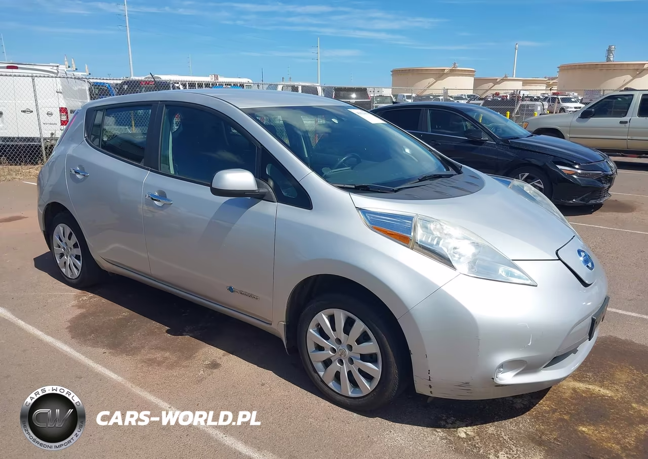 2015 Nissan Leaf S