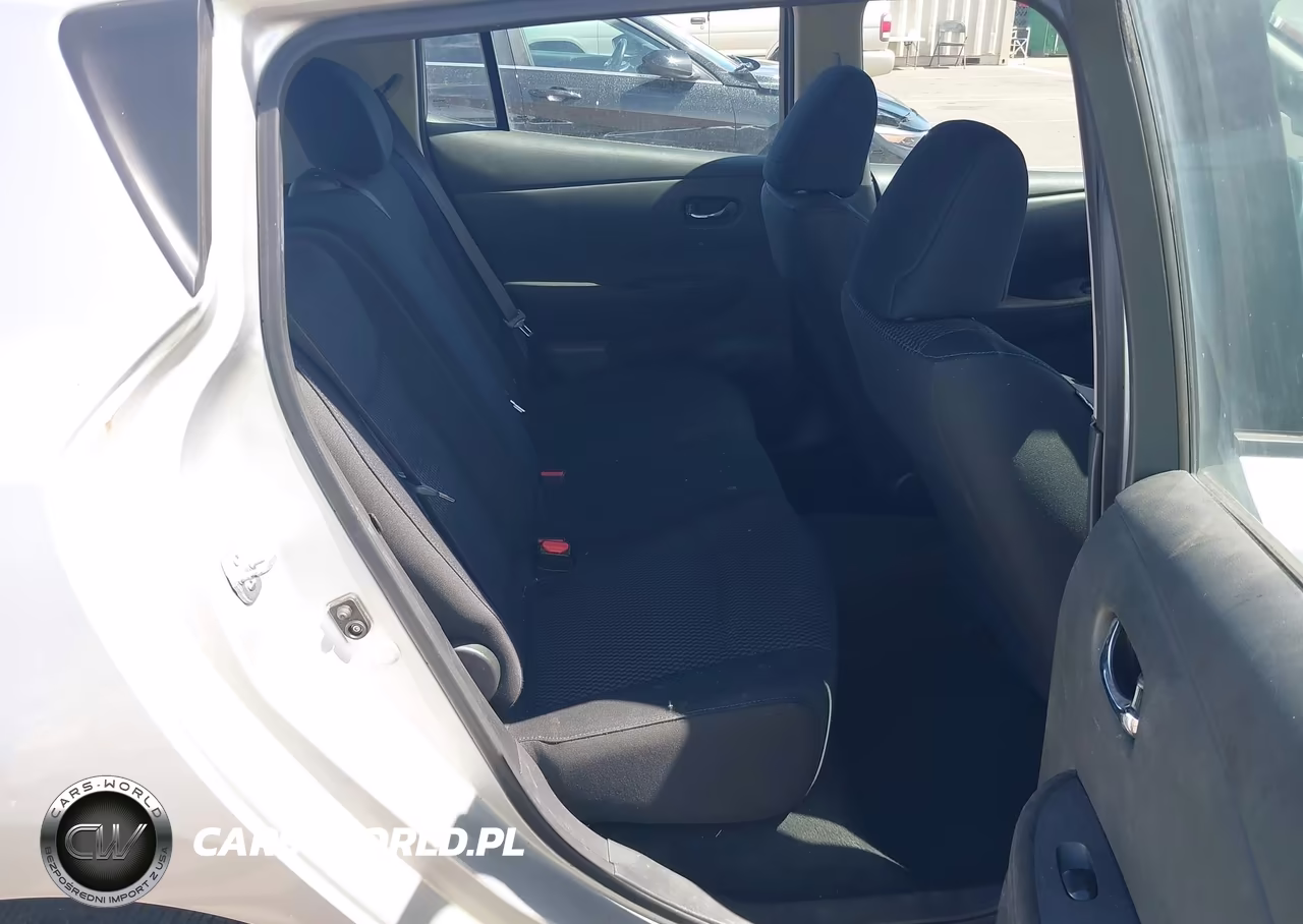 2015 Nissan Leaf S VIN:1N4AZ0CP4FC329803 - 8