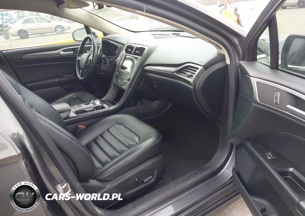 2020 Ford Fusion Sel VIN:3FA6P0CD3LR130126 - 5
