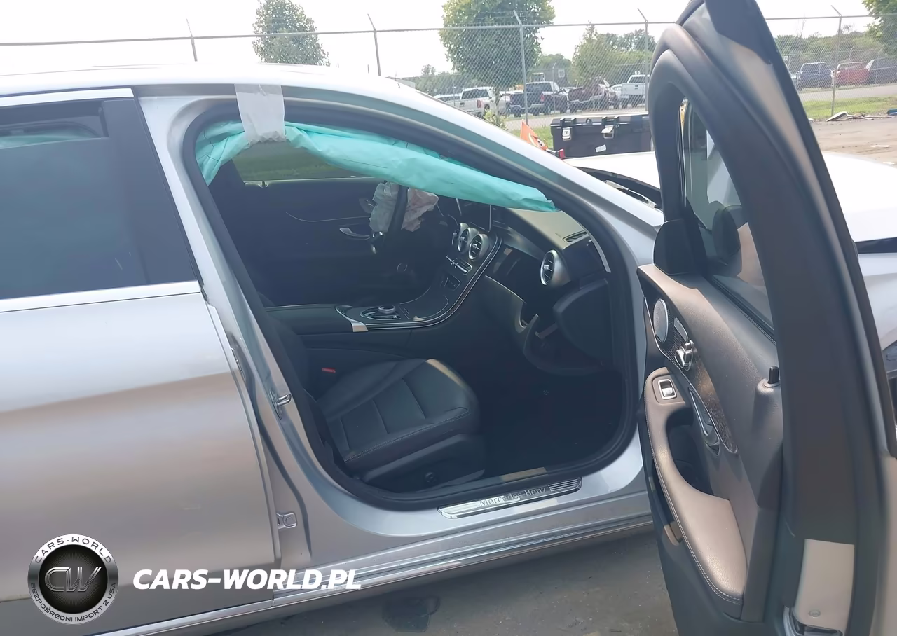 2021 Mercedes-Benz C 300 Sedan VIN:W1KWF8DBXMR622082 - 5