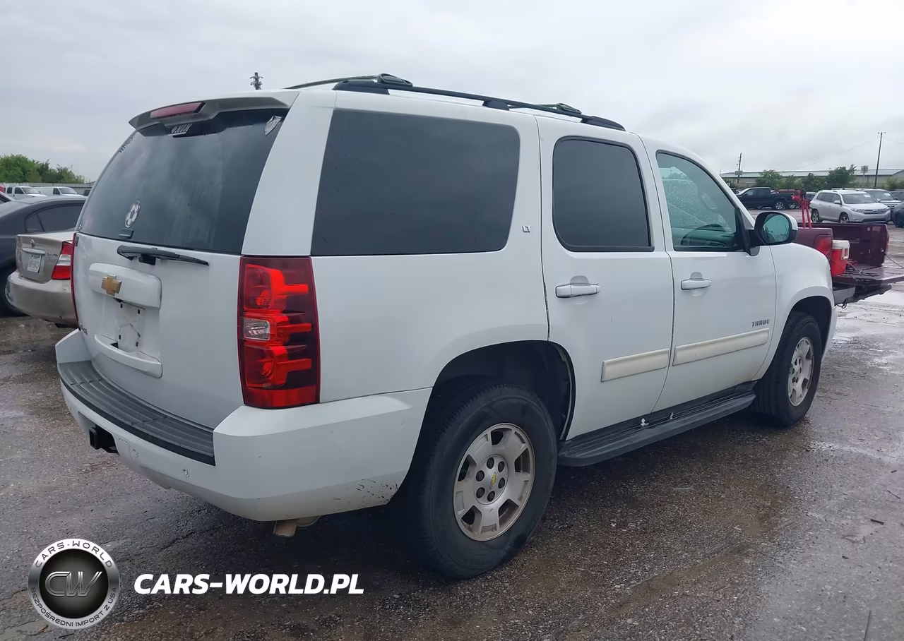 2014 Chevrolet Tahoe Lt VIN:1GNSCBE05ER226470 - 4