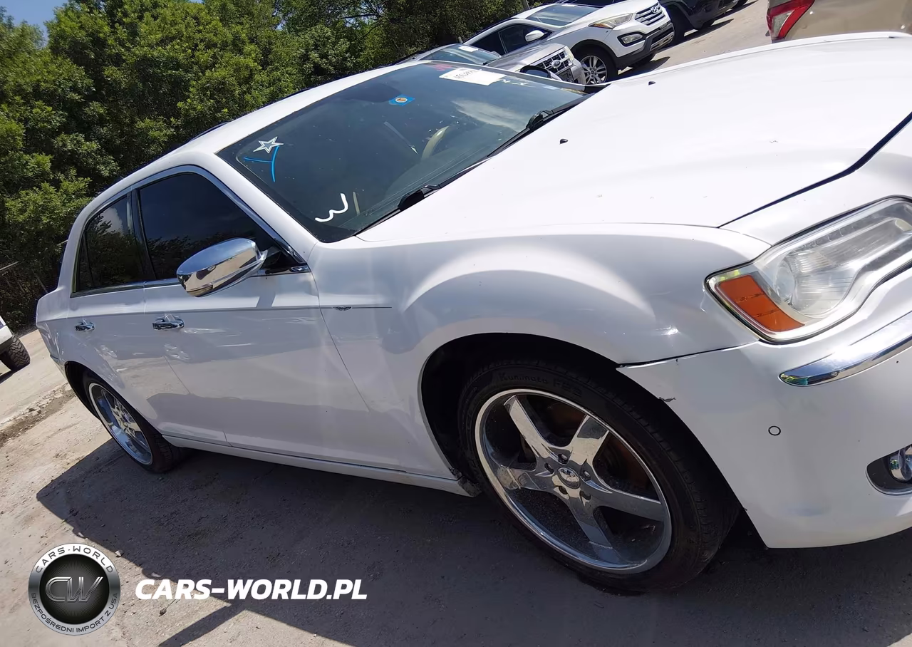 2011 Chrysler 300 Limited VIN:2C3CA5CG1BH585609 - 14