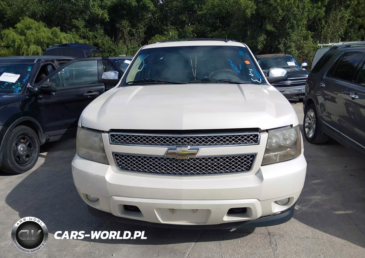 2010 Chevrolet Suburban 1500 Ltz VIN:1GNUKKE38AR251895 - 12