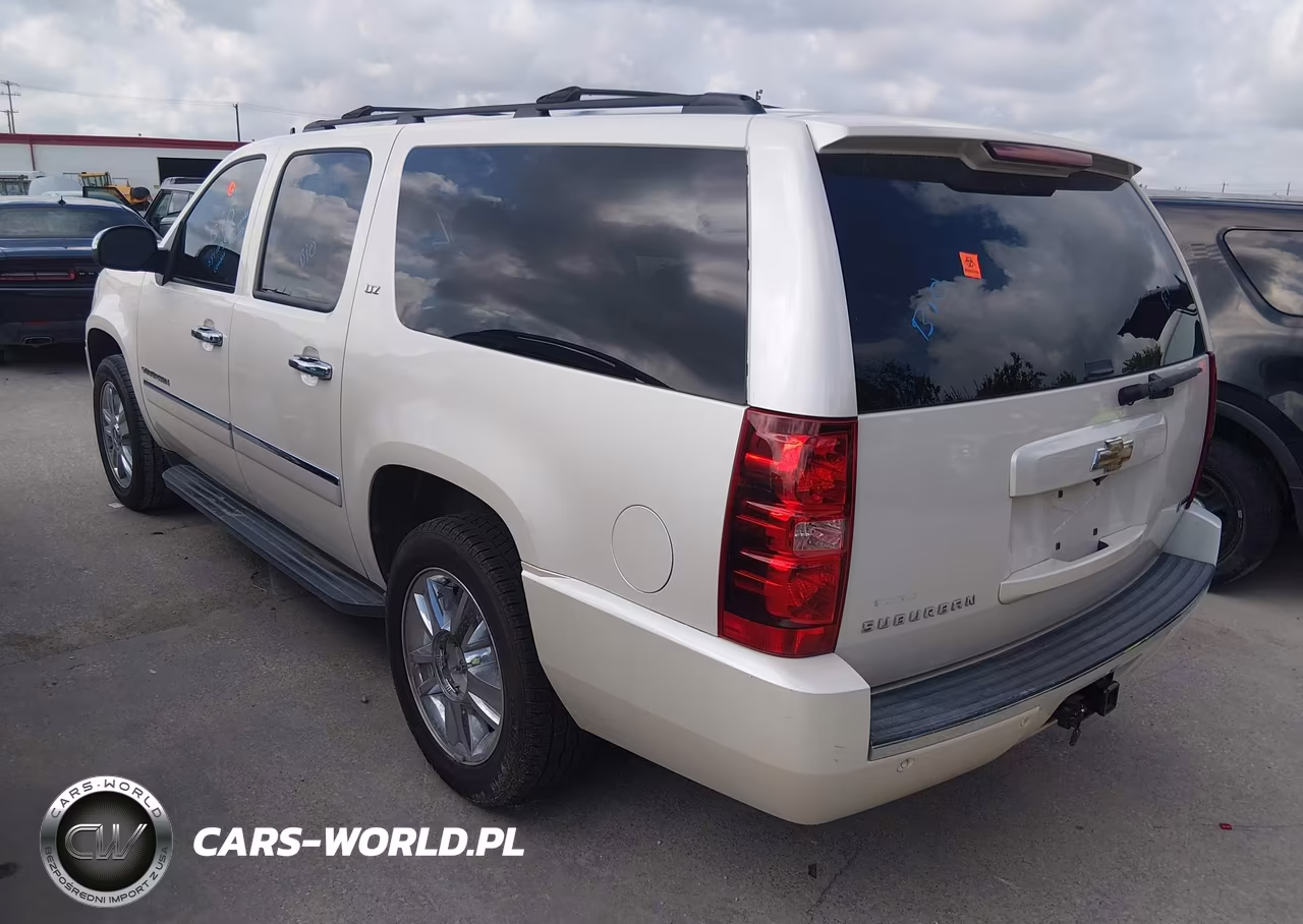 2010 Chevrolet Suburban 1500 Ltz VIN:1GNUKKE38AR251895 - 3