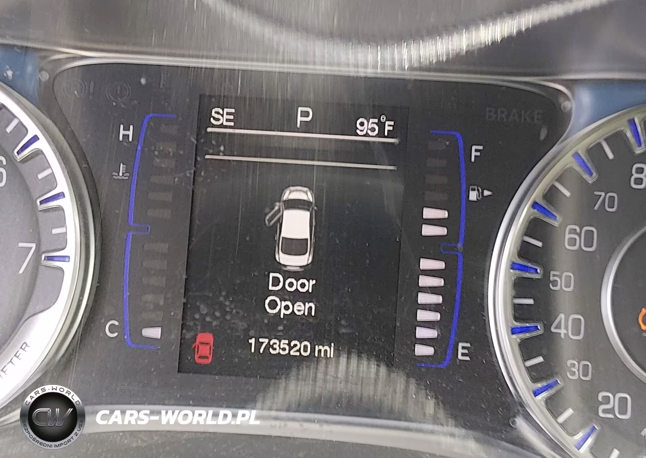 2015 Chrysler 200 Limited VIN:1C3CCCAB9FN525807 - 7