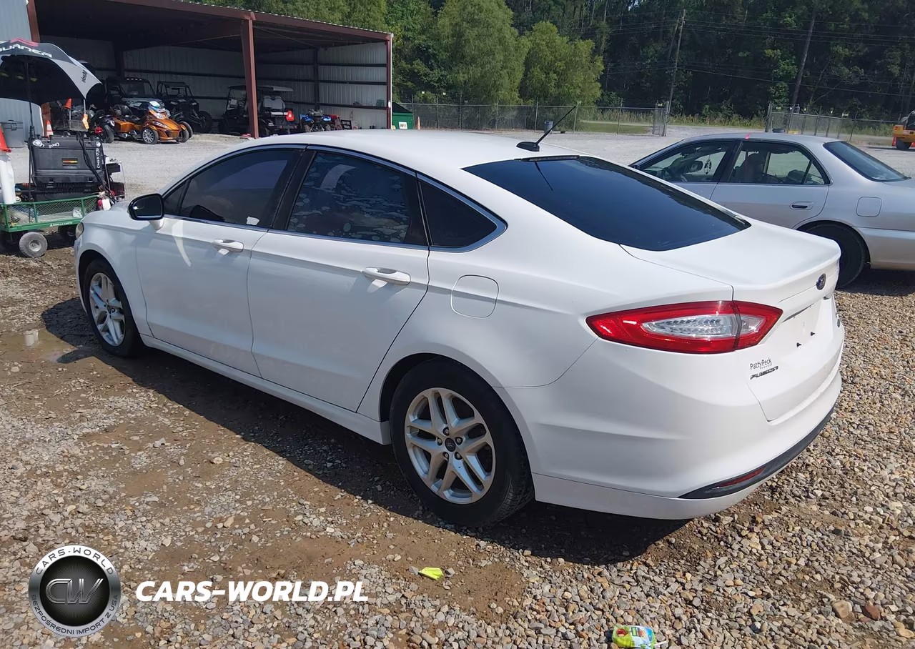2015 Ford Fusion Se VIN:3FA6P0HD4FR144789 - 3