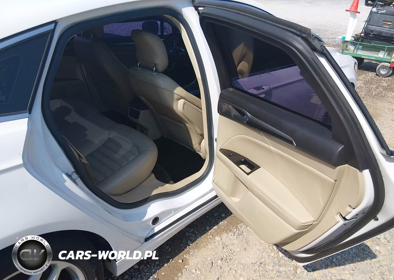 2015 Ford Fusion Se VIN:3FA6P0HD4FR144789 - 8
