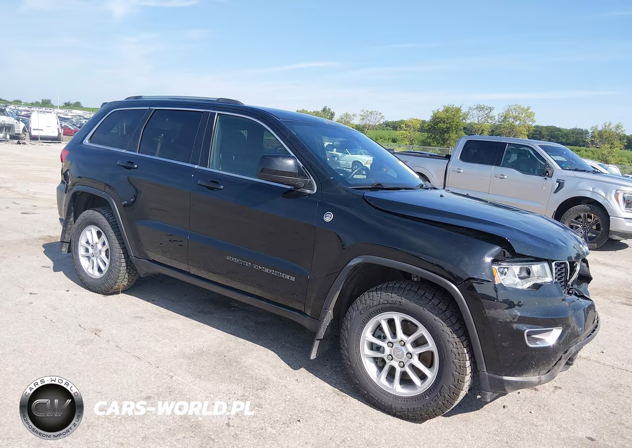 2018 Jeep Grand Cherokee Laredo E 4X4