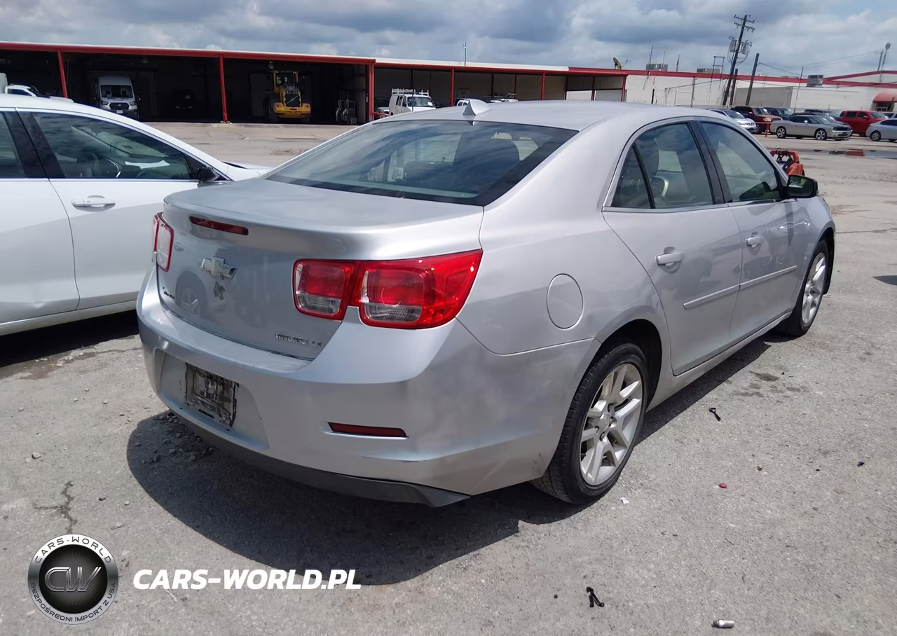 2013 Chevrolet Malibu 1Lt VIN:1G11C5SA8DF137861 - 4